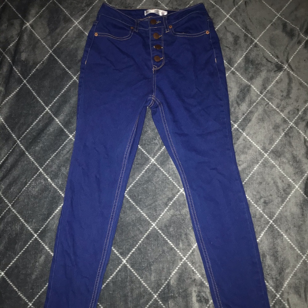 Stretchy pants